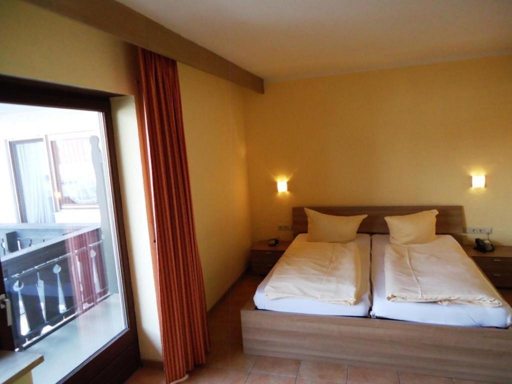 Hotel Hiemer Memmingen Room photo